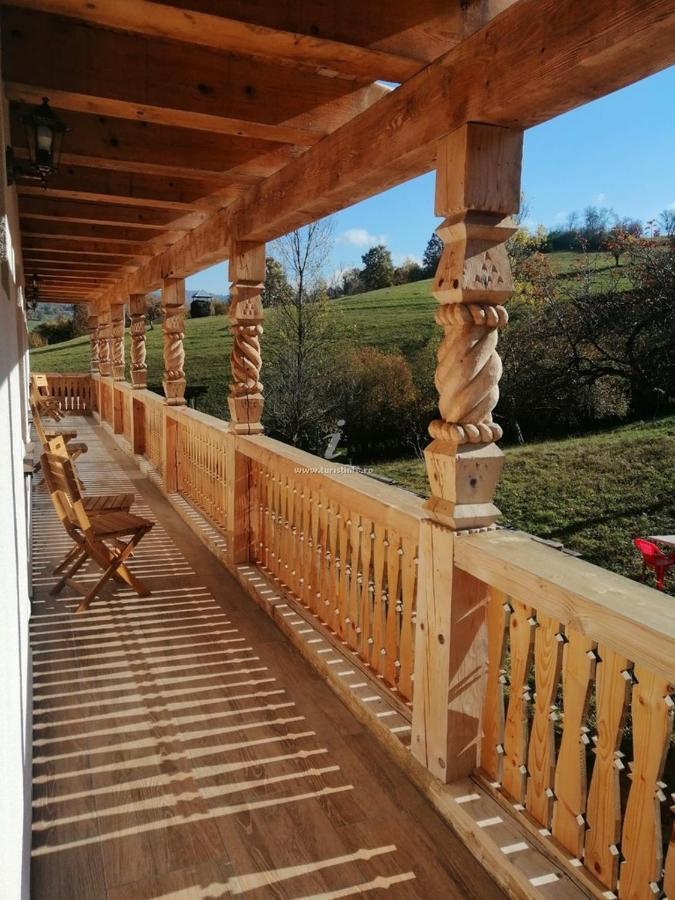 Pensiunea Plai Strabun Stramtura  Bagian luar foto