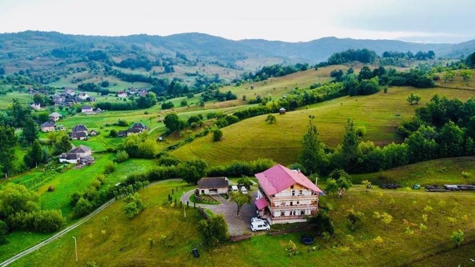Pensiunea Plai Strabun Stramtura  Bagian luar foto
